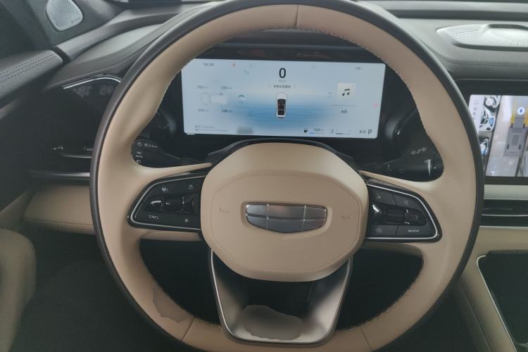 Used Geely Auto Monjaro L 2025 Dongfang Yao 2.0TD Automatic All-Wheel-Drive Wangyue Edition
