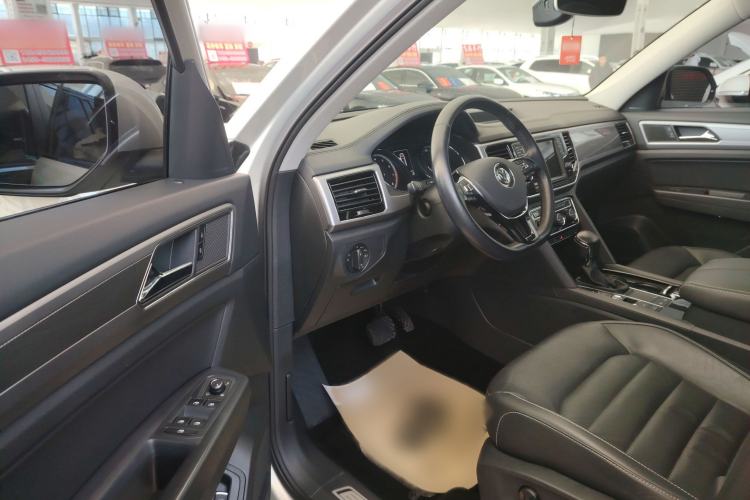 Used Volkswagen Teramont 2017 330TSI Two-Wheel-Drive Luxury Edition