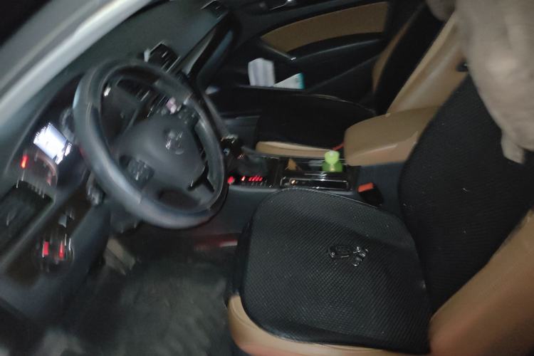 Used Volkswagen Passat 2014 1.8TSI DSG Ultimate Edition Left Front Seat