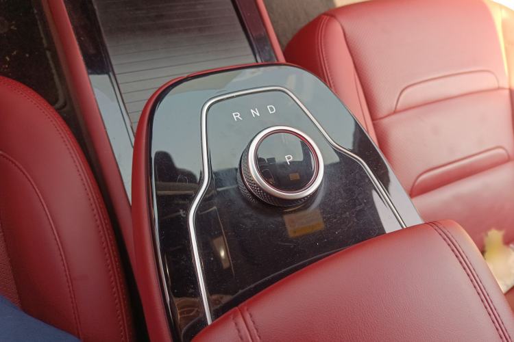 Used SERES SF5 2021 Four-Wheel Drive Freedom Expedition Edition
