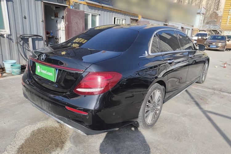 Used Mercedes-Benz E-Class 2019 Restyled E 300 L Sporty and Stylish Edition

