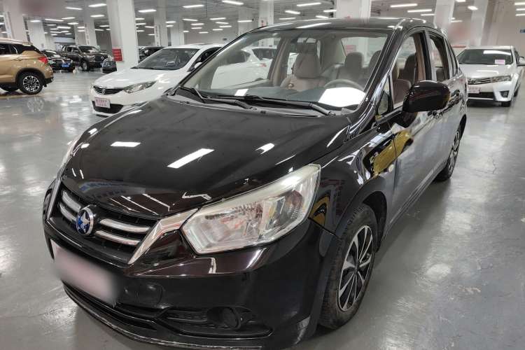 Used Venucia D50 2015 1.6L Automatic Fashion Edition