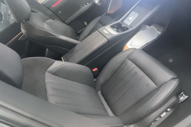 Used ONVO L60 2024 60 kWh Rear-Drive Version