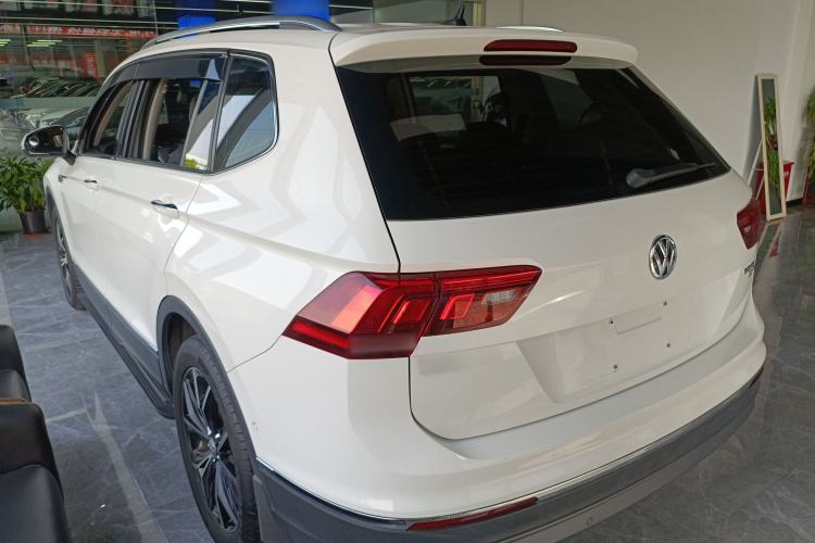 Used Volkswagen Tiguan L 2020 330TSI Automatic Two-Wheel Drive Smart Luxury Edition China VI Standard Rear Left 45 Deg