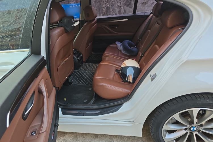 Used BMW 5 Series 2014 528Li Leading Model Left Rear Seat