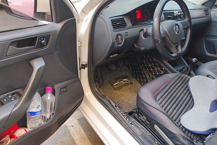 Used Volkswagen Santana 2016 1.4L Manual Fashion Edition