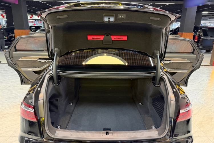 Used Audi A8 2019 Plus A8L 55 TFSI quattro Prestige Edition