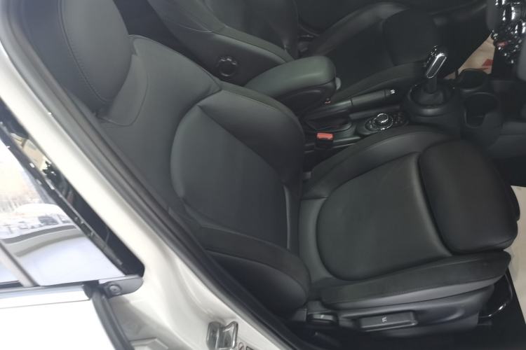 Used MINI 2023 Facelift 2.0T COOPER S Artist Five-Door Edition
