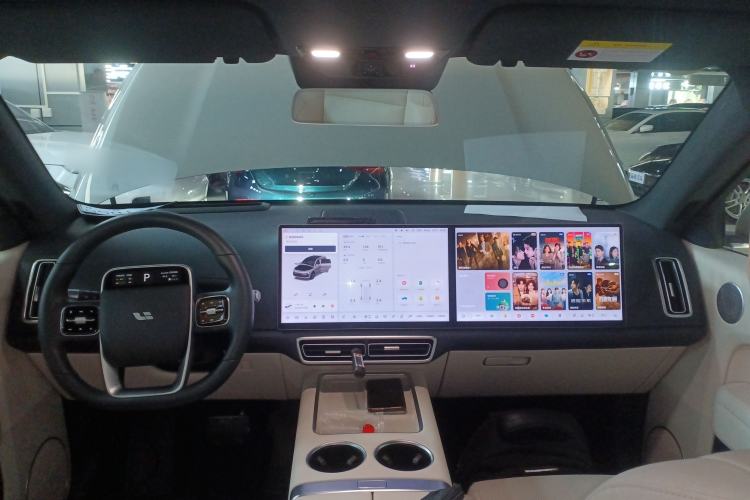 Used Li Auto L6 2024 Pro Model Center Console