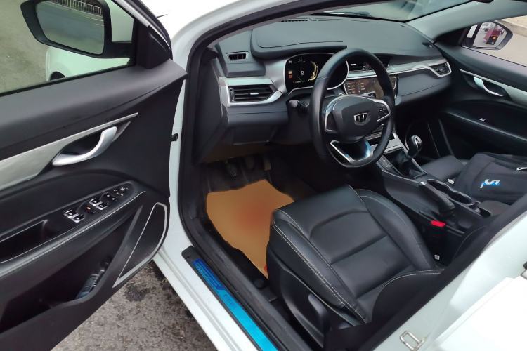 Used Geely Auto Emgrand 2019 Leading Edition 1.5L Manual Upgraded Connectivity Model China VI Standard
