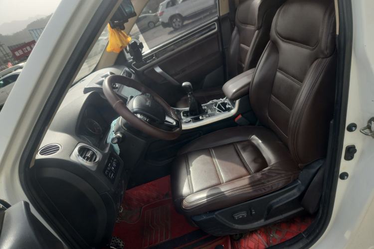 Used Yema T70 2017 T70S Sport Edition 1.5T Manual Luxury Model
