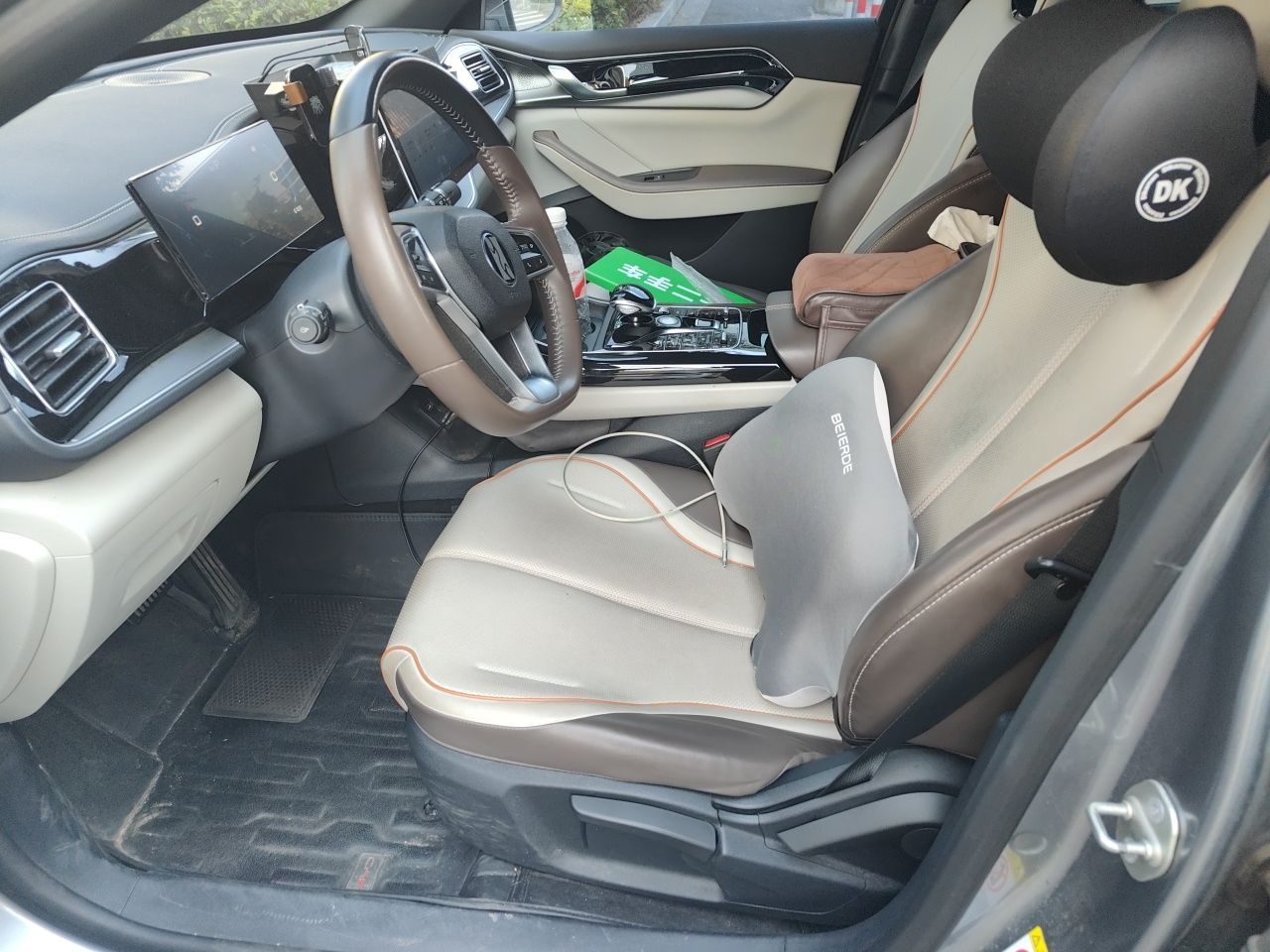 BYD Qin PLUS 2023 Champion Edition DM-i 120KM Leading Model — снимка 15