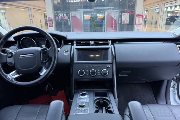 Used Land Rover Discovery 2019 3.0 SC V6 SE