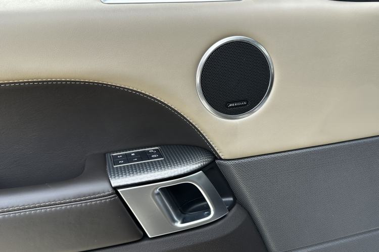 Used Land Rover Range Sport 2018 3.0 SC V6 HSE DYNAMIC Interior 7