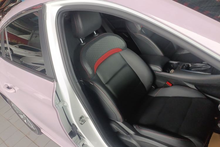 Used MG 5 2025 180 DVVT Global Luxury Edition
