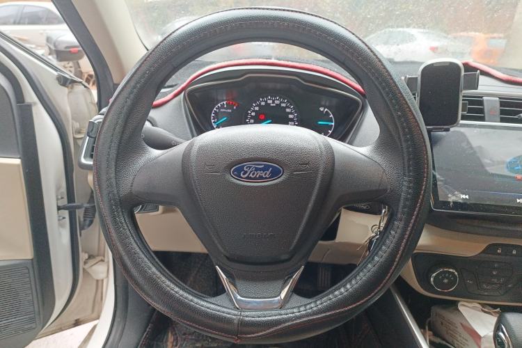 Used Ford Escort 2017 Revised Version 1.5L Automatic Comfort Edition
