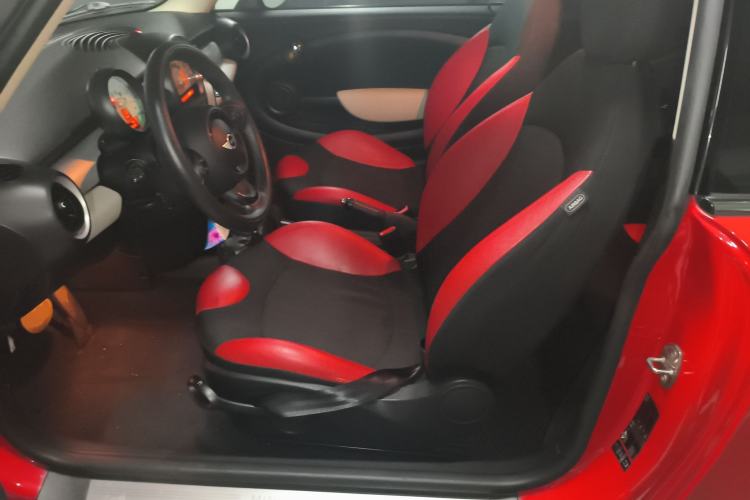 Used MINI 2011 1.6L COOPER Fun
