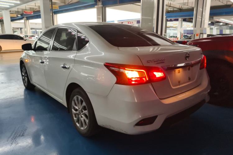 Used Nissan Sylphy 2021 Classic 1.6XE CVT Comfort Edition Exterior 2