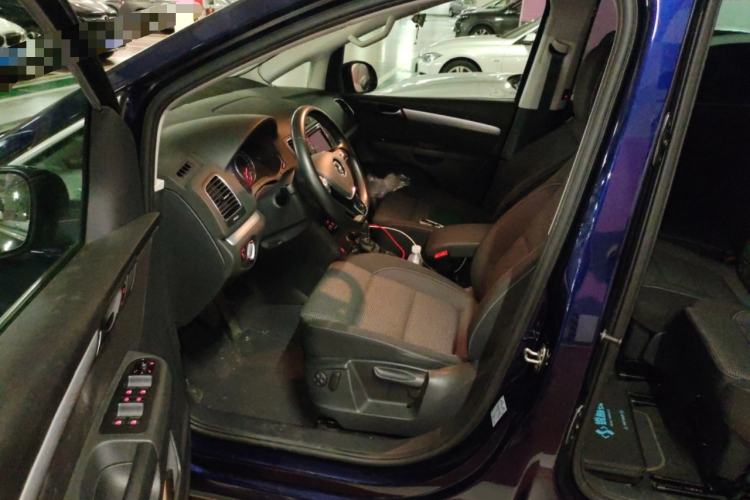 Used Volkswagen Sharan 2018 Revised Version 380TSI Comfort Edition 7-Seater
