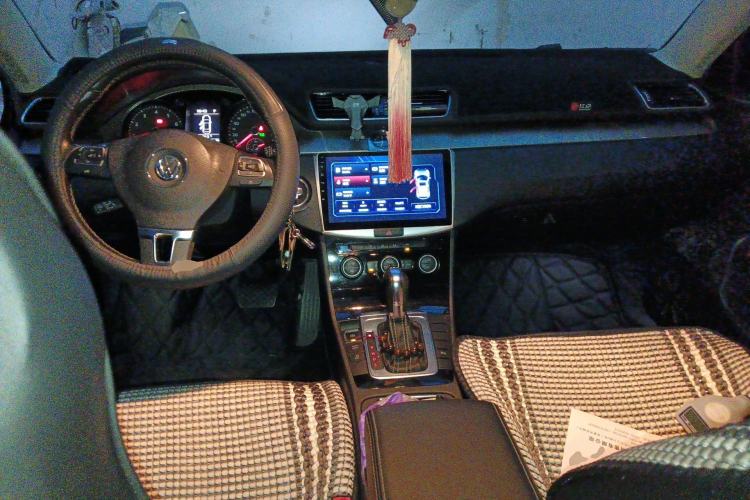 Used Volkswagen Magotan 2016 1.8TSI 25th Anniversary Edition