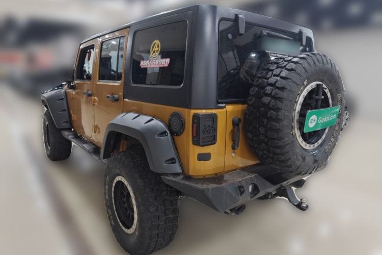 Used Jeep Wrangler 2014 3.0L Sahara Four-Door Edition