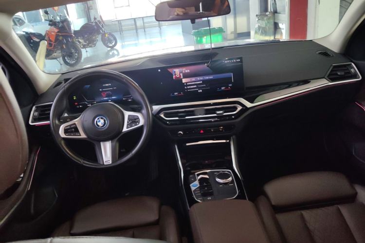 Used BMW i3 2022 eDrive 35 L
