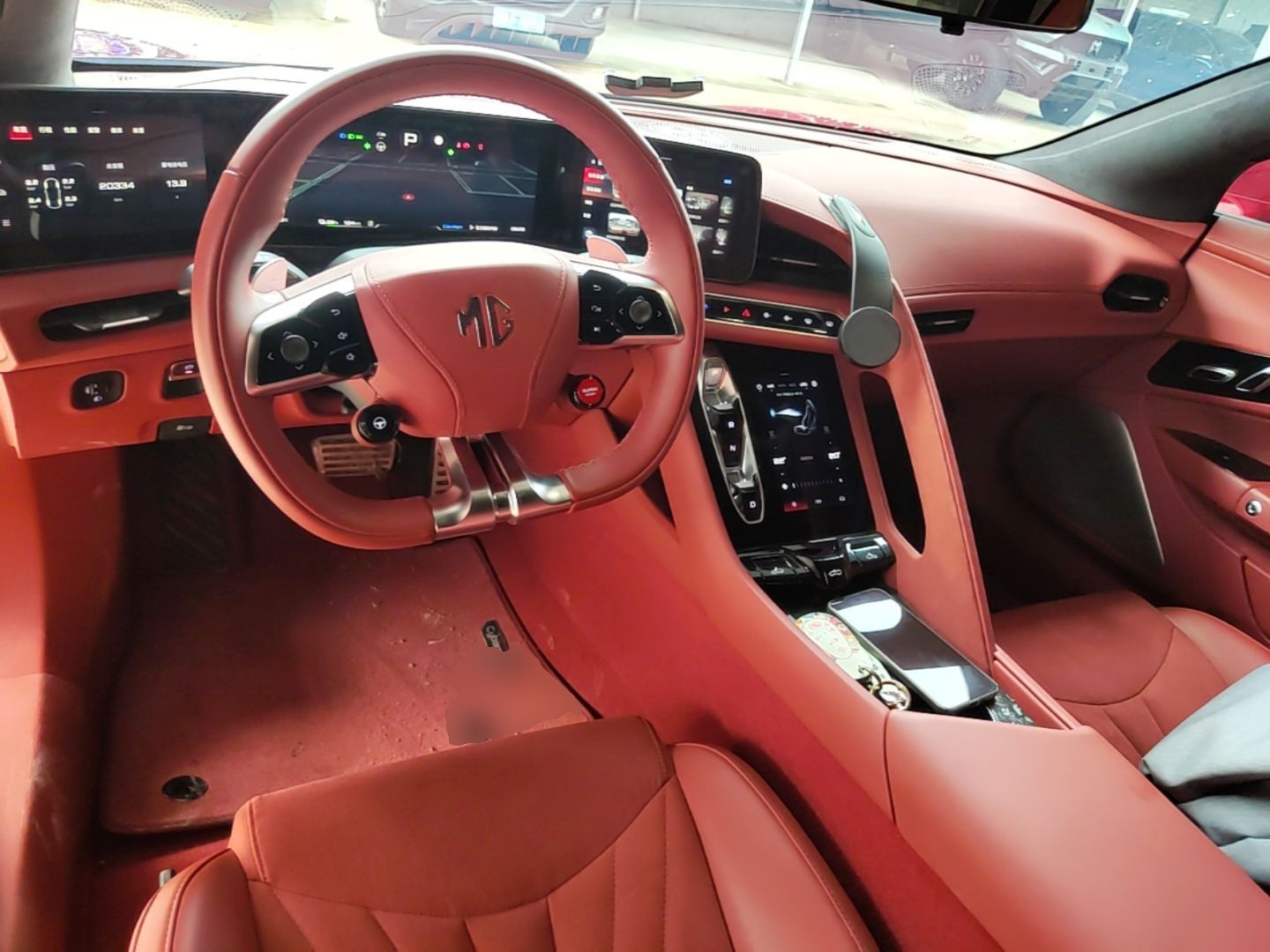 MG Cyberster 2024 520 km Legendary All-Wheel-Drive Version — снимка 20