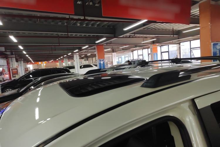 Used Dodge Journey 2013 2.4L Two-Wheel Drive Luxury Version
