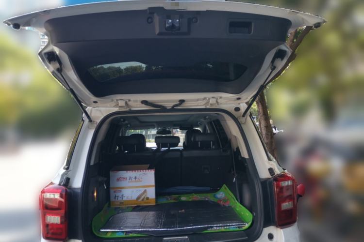 Used GAC Trumpchi GS8 2017 320T Two-Wheel Drive Luxury Smart Connectivity Version (7 Seats)
