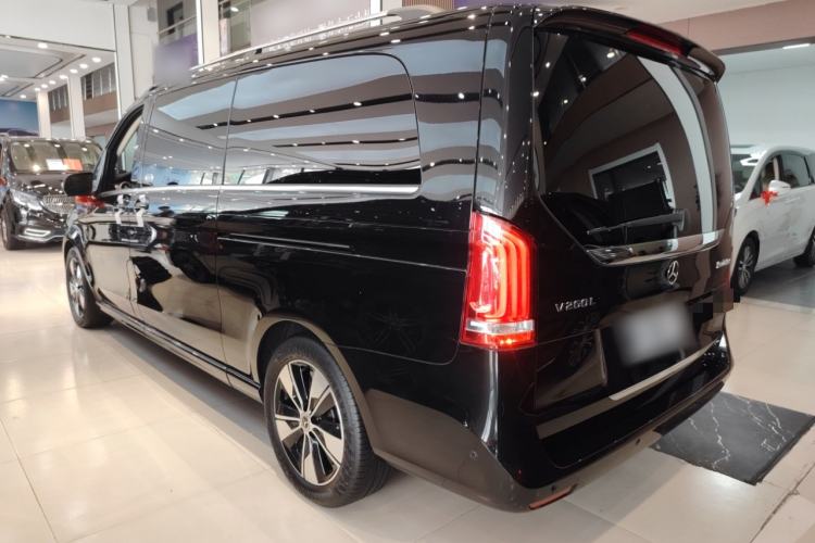 Used Mercedes-Benz V-Class 2022 V 260 L Long Wheelbase Prestige Edition Rear Left 45 Deg