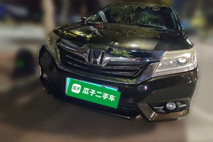 Used Honda Crider 2015 1.8L automatic luxury edition