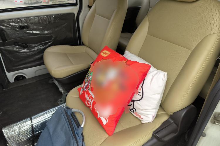 Used Wuling Hongguang V 2019 1.5L Standard Version China VI LAR
