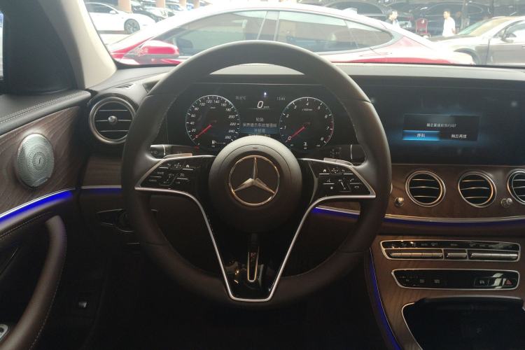 Used Mercedes-Benz E-Class 2021 Restyled E 300 L Luxury Edition
