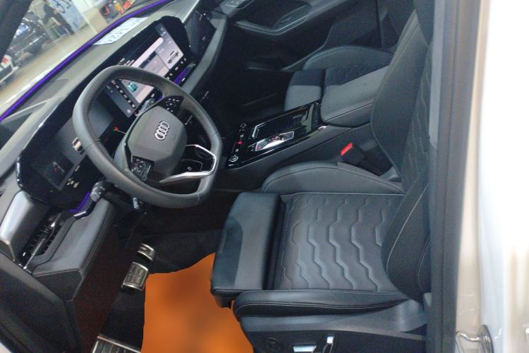 Used Audi Q6L e-tron 2026 First Launch Navigation Edition