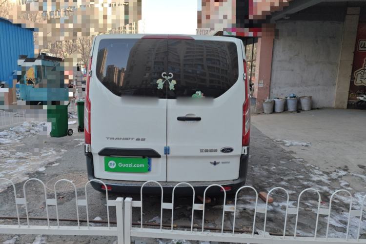 Used Ford Transit 2017 2.0T Gasoline Automatic Multi-Function Commercial Vehicle Short Wheelbase Low Roof China V Standard
