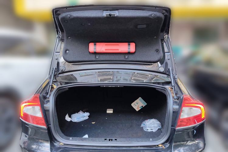 Used Volvo S80L 2014 2.0T T5 Intelligent Luxury Edition
