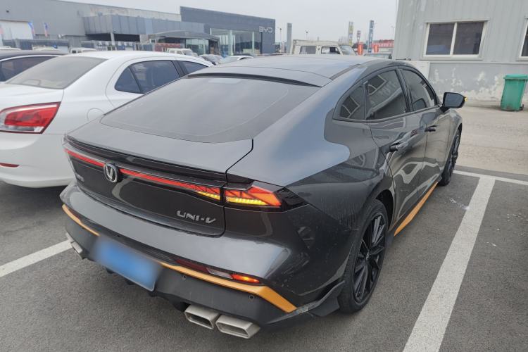 Used Changan UNI-V 2024 1.5T Prestige Sport Edition
