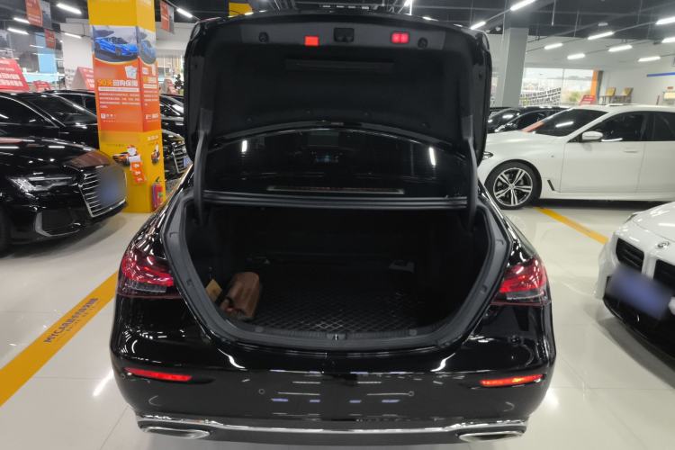 Used Mercedes-Benz E-Class 2021 Restyled E 300 L Luxury Edition
