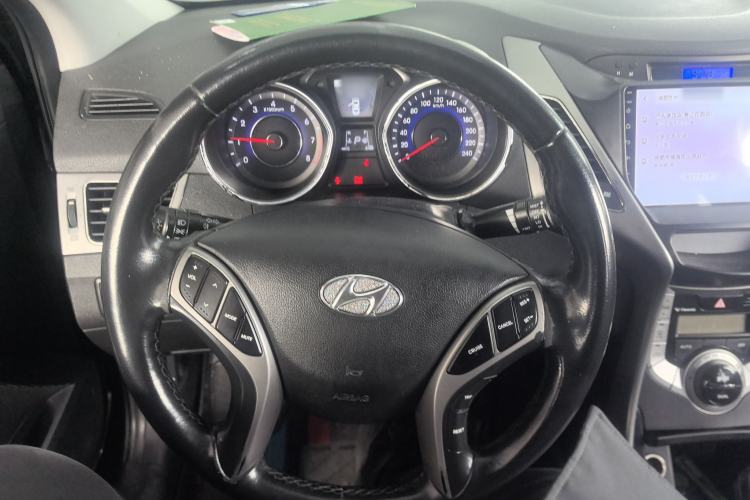 Used Hyundai Elantra (5th Generation / Langdong) 2013 1.6L Automatic Luxury Model