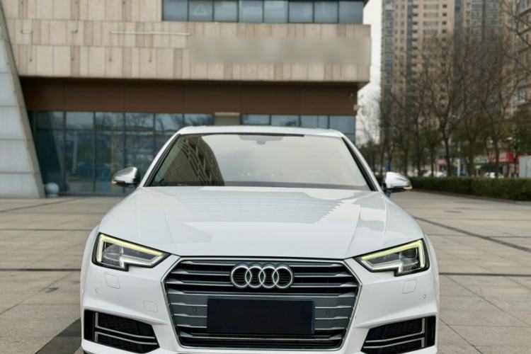 Used Audi A4L 2018 30th Anniversary Edition 40 TFSI Sport Edition