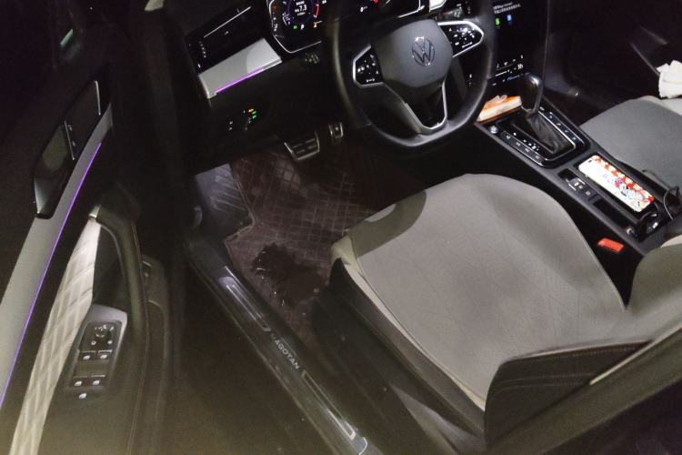 Used Volkswagen Magotan 2023 2 Million Units Limited Edition 330TSI DSG Leading Version