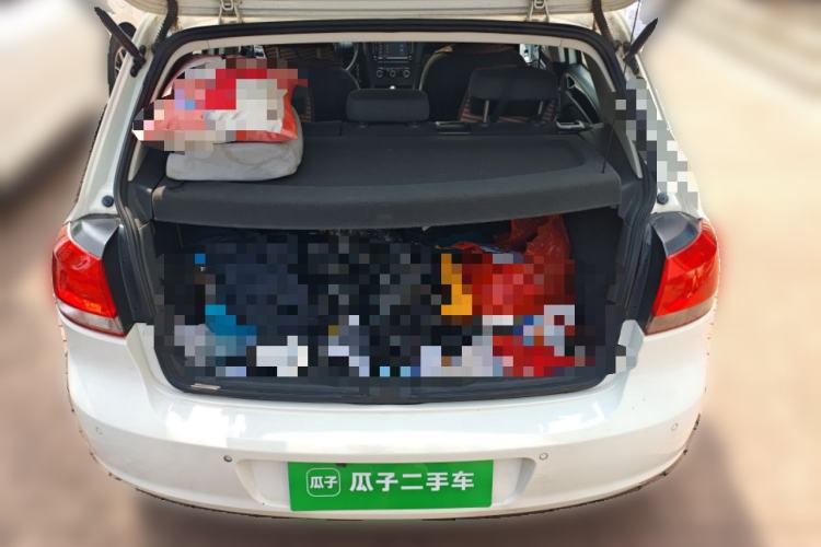 Used Volkswagen Golf 2012 1.6L Automatic Comfort Model Trunk