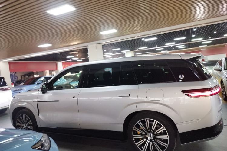 Used Denza N9 2025 Flagship Model