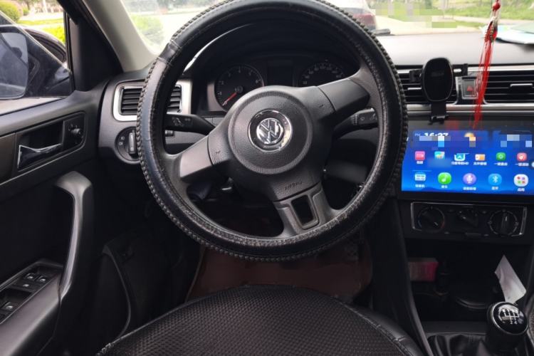 Used Volkswagen Santana 2015 1.6L Manual Comfort Edition Steering Wheel