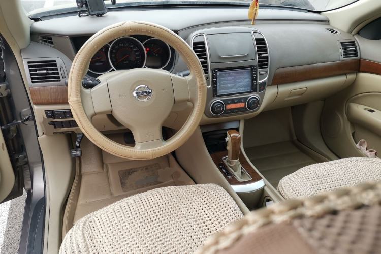 Used Nissan Sylphy 2009 1.6XL Automatic Luxury Sunroof Edition
