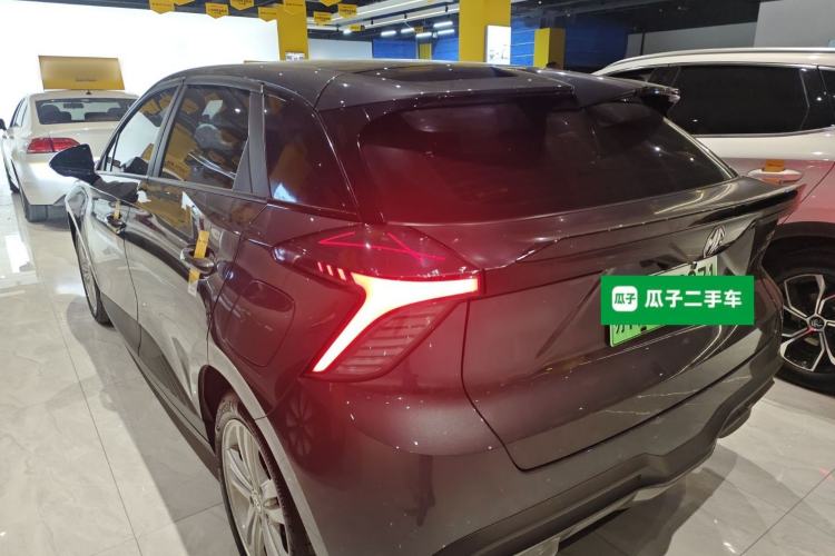 Used MG 4 EV 2022 425 km Luxury Edition Rear Left 45 Deg