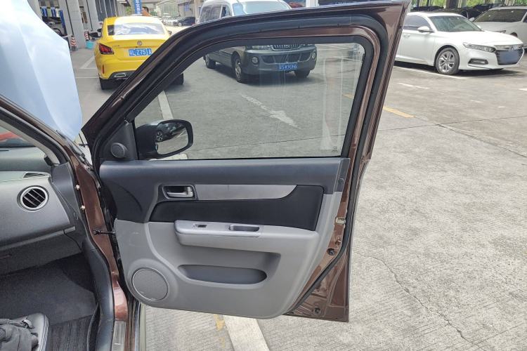 Used Suzuki Swift 2013 1.5L Automatic Standard Edition