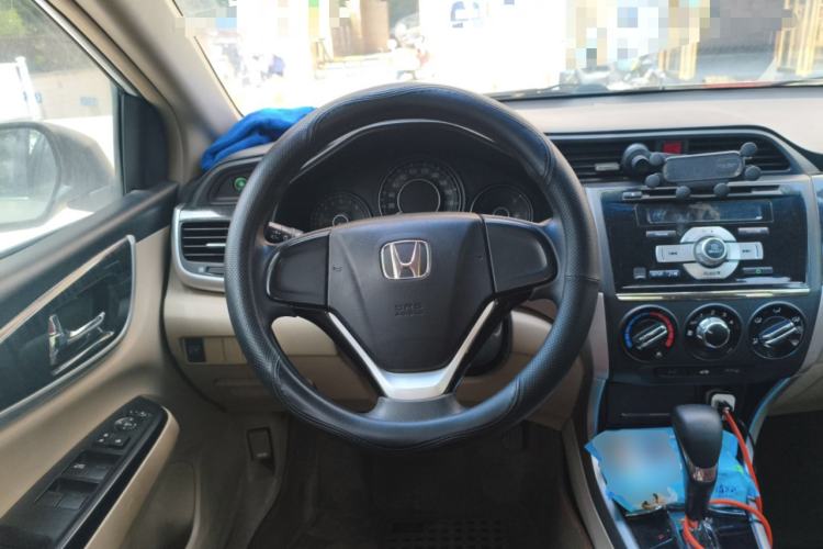 Used Honda Crider 2013 1.8L automatic comfort version