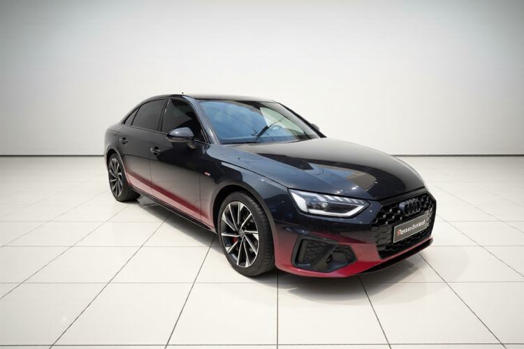 Used Audi A4L 2022 40 TFSI Luxury Dynamic Model