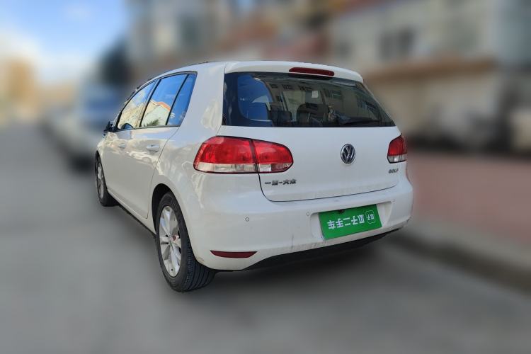 Used Volkswagen Golf 2012 1.6L Automatic Comfort Model Rear Left 45 Deg